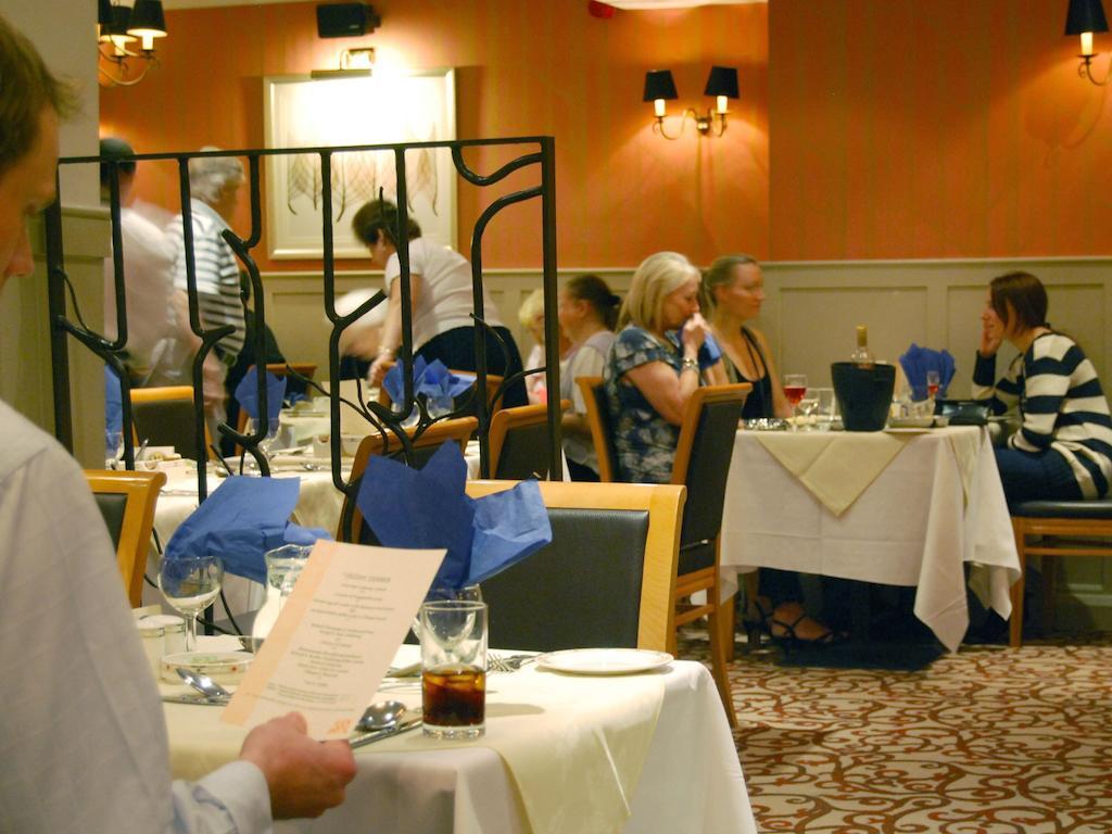 Elgin Hotel Блекпул Екстериор снимка
